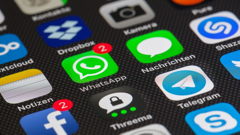 Esta app se vendía como una alternativa segura a WhatsApp o Signal pero ha acabado siendo un grandísimo fiasco