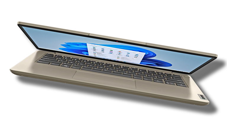 Solo 229 euros: este portátil Lenovo tiene todo lo que necesitas y cae hasta su mínimo histórico