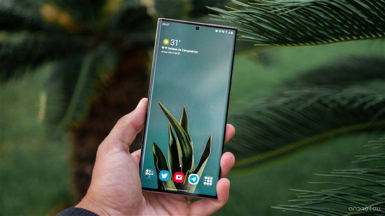 Este Samsung de hace 3 años es el primer móvil en recibir la actualización Android de febrero de 2023