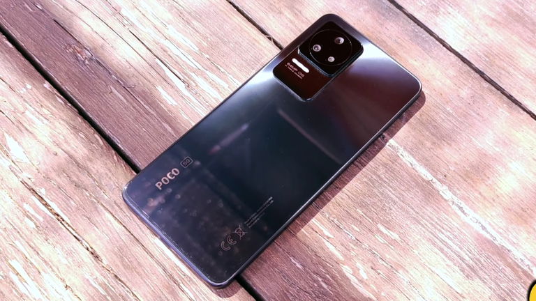 It is the mobile that I use daily and I cannot recommend it more: high-end for just over 300 euros