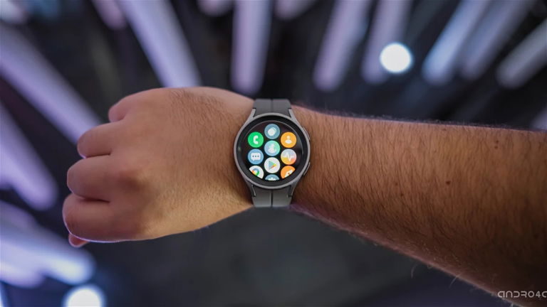 Cómo usar WhatsApp en un reloj inteligente: todo lo que puedes hacer
