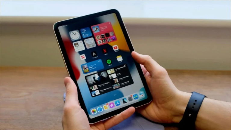 Una niña de 10 años gasta 3000 euros de su madre jugando a Roblox en un iPad