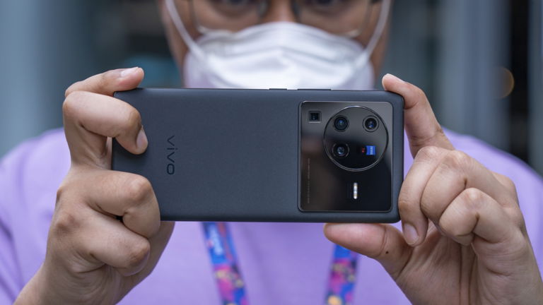 Los 8 móviles vivo que recibirán la actualización a Android 14 antes de final de año