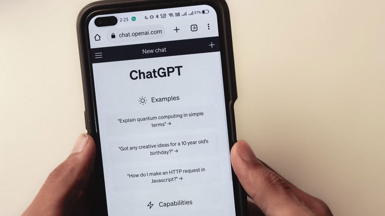 Cómo usar ChatGPT para traducir textos: guía completa y trucos