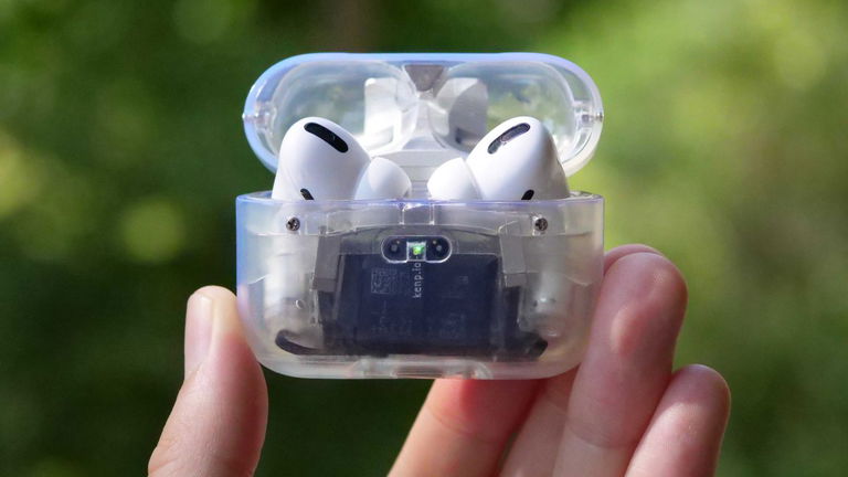 Crean un impresionante estuche de carga transparente para los AirPods Pro