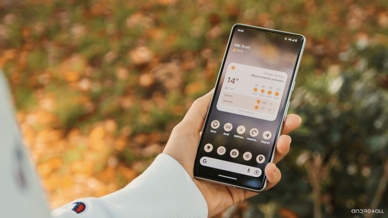 Los Google Pixel 8 incluirán una nueva (y útil) manera de responder a las notificaciones sin tocar el móvil