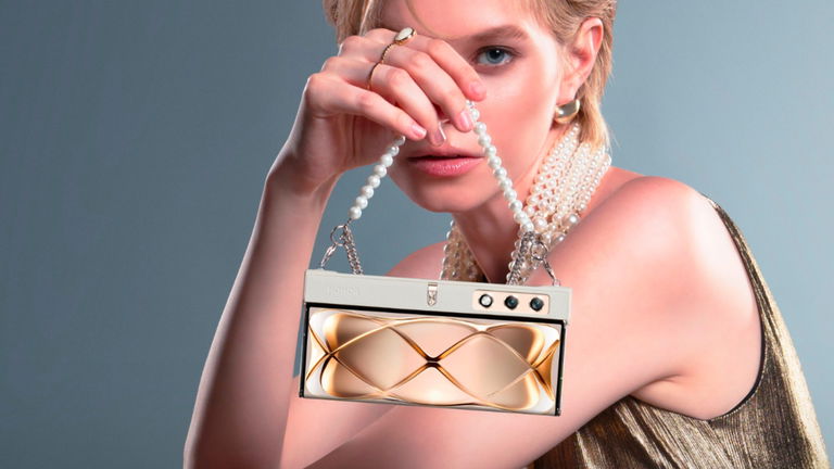 HONOR V Purse: el concepto de smartphone plegable que quiere ser un complemento de moda