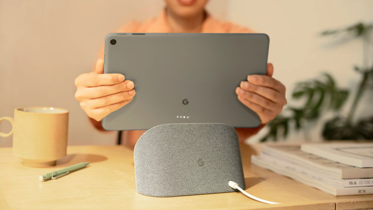 Abren una Pixel Tablet y se llevan una sopresa: su interior está prácticamente vacío
