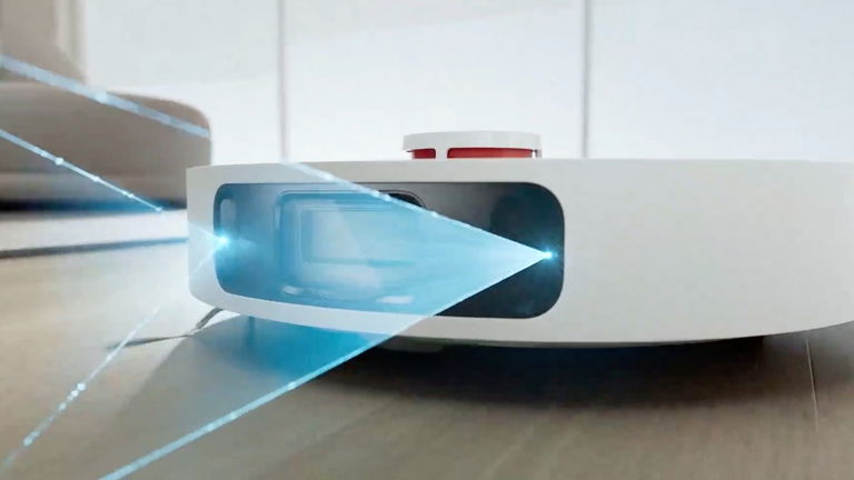 Dos años después, y sigo recomendando este robot aspirador Xiaomi completo, potente y con cámara