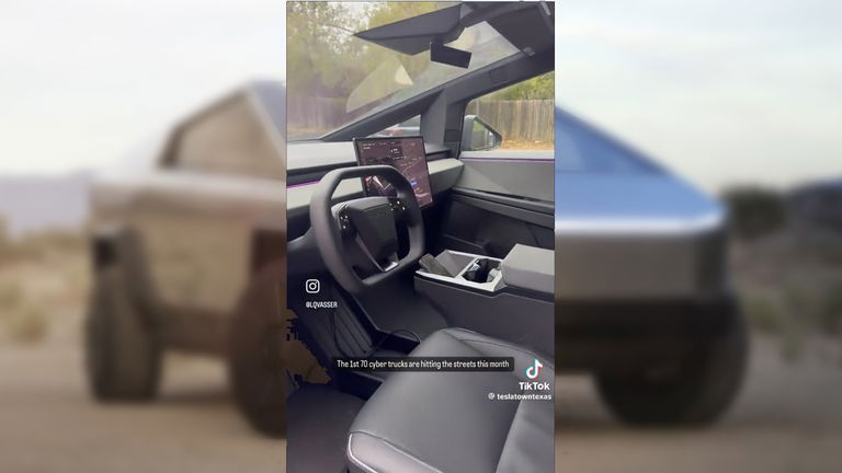 El vídeo que Tesla no quiere que veas: el interior del Cybertruck ya no es secreto
