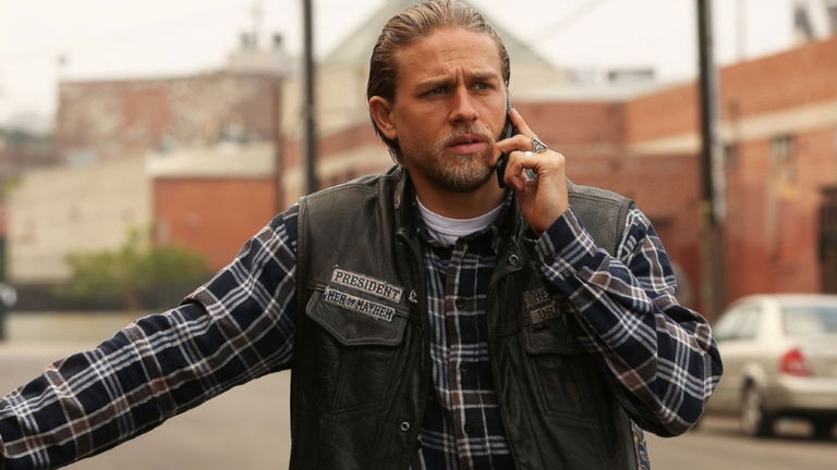 Charlie Hunnam casi fue Anakin Skywalker en Star Wars: Episodio II - El ataque de los clones