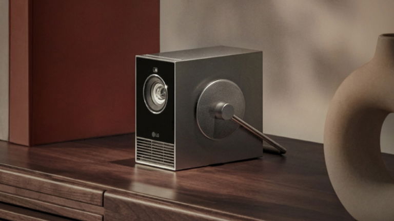 LG CineBeam Qube: un impresionante proyector en forma de cubo que puede proyectar en 4K hasta 120 pulgadas