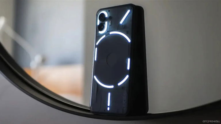 ¿Tienes este móvil de Nothing? Ve olvidándote de actualizar a Android 16