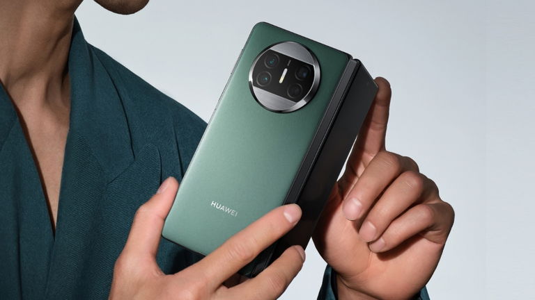 HUAWEI triplica su optimismo y espera vender 10 millones de móviles plegables en 2024