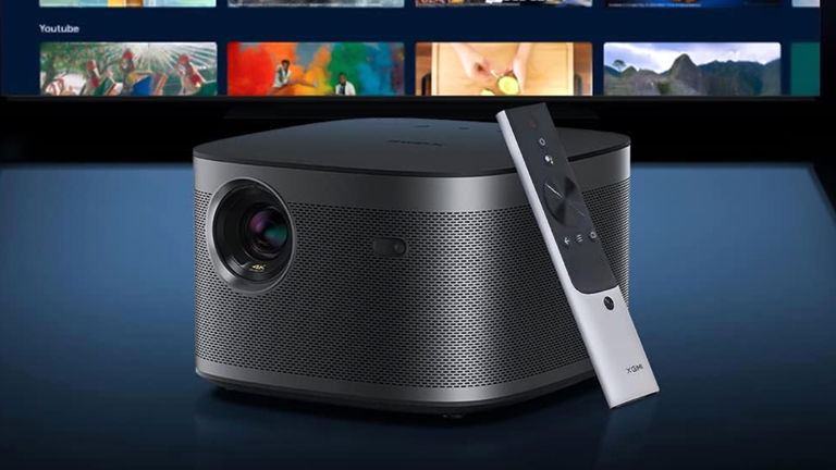 Ofertón de Prime Day: 42% menos por este proyector 4K con sonido Harman Kardon y Android TV