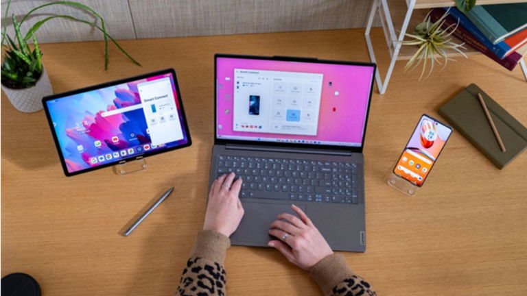 Lo nuevo de Motorola te permite controlar tu móvil desde el PC: así funciona Smart Connect