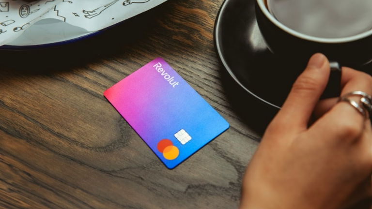 Revolut batió récords en 2023 con más de 2.000 millones de euros en ingresos y 503 millones en beneficios