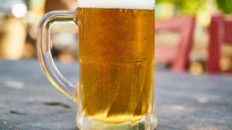 Reciclar metales siempre ha sido un problema: la solución definitiva y oculta hasta ahora era la cerveza