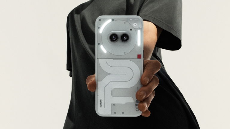 La diferenciación sí que vende: el nuevo Nothing Phone (2a) cuenta ya con más de 100.000 unidades entregadas