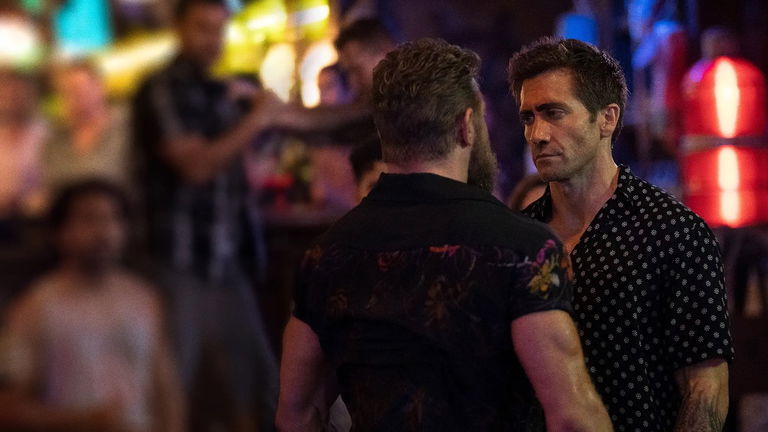 No hubo boicot. El remake de 'De profesión: duro' arrasa y ya podemos verlo con nuestra suscripción