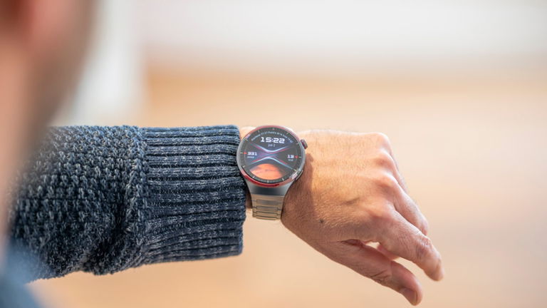 Así es el reloj ultralujoso de HUAWEI inspirado en el espacio que ya puedes comprar en España