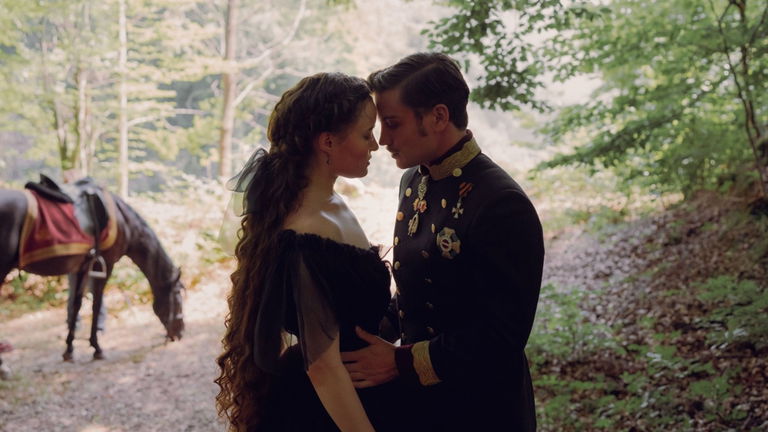 Sabemos que la parte 1 de 'Los Bridgerton' no ha durado nada, pero esta serie de Netflix es perfecta mientras esperas para la segunda