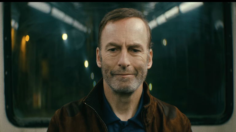'Nadie 2' es oficial. Vuelven Bob Odenkirk y el guionista de 'John Wick' y se anuncian su director y su fecha de estreno