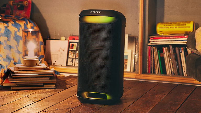 Este altavoz Bluetooth de Sony es ideal para tus fiestas, con alta potencia, luces y un gran descuento