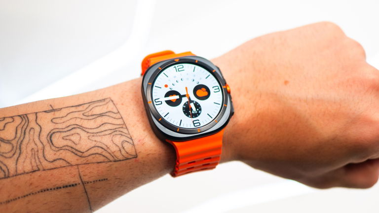 Es el reloj inteligente más Ultra de Samsung y tiene un descuento tan bestial como su calidad
