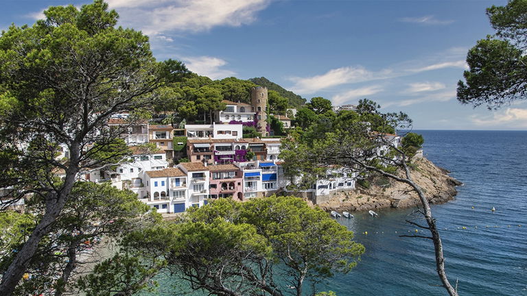¿Tienes una reserva con Booking para verano? Cuidado con la nueva estafa de la que alerta la OCU
