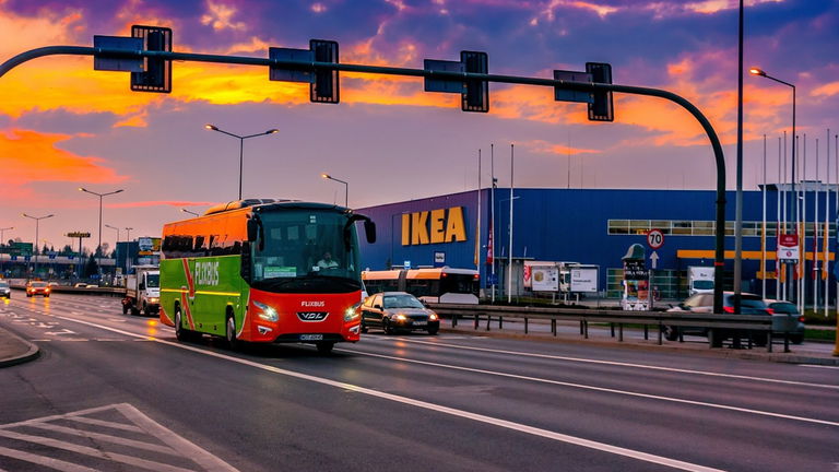 Así son los 100 drones que IKEA usa en sus almacenes por toda Europa