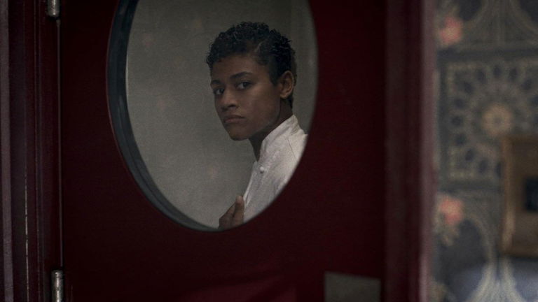 Esta es la nueva película de Prime Video que mezcla el caos culinario de 'The Bear' y el terror y la paranoia de 'La maldición de Hill House'