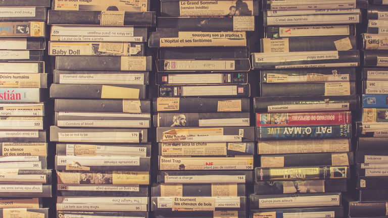 Cómo pasar películas VHS a digital: cuánto cuesta y qué opciones hay