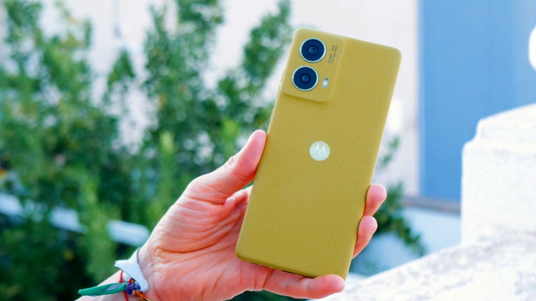 Ofertón del 11.11: el Motorola G85 5G se desploma de precio y mantiene su cámara de 50 MP con OIS