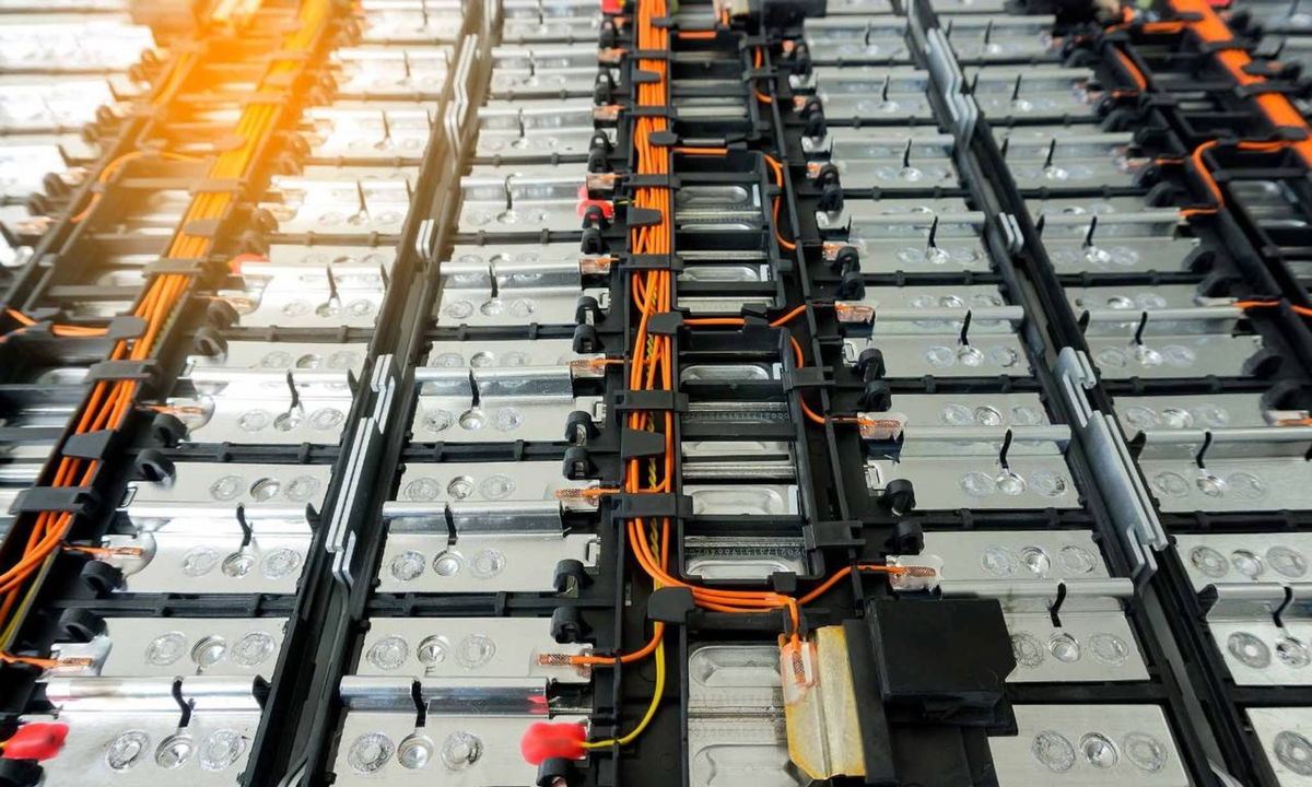 Investigadores chinos logran prever fallos en baterías de litio-metal desde los primeros ciclos