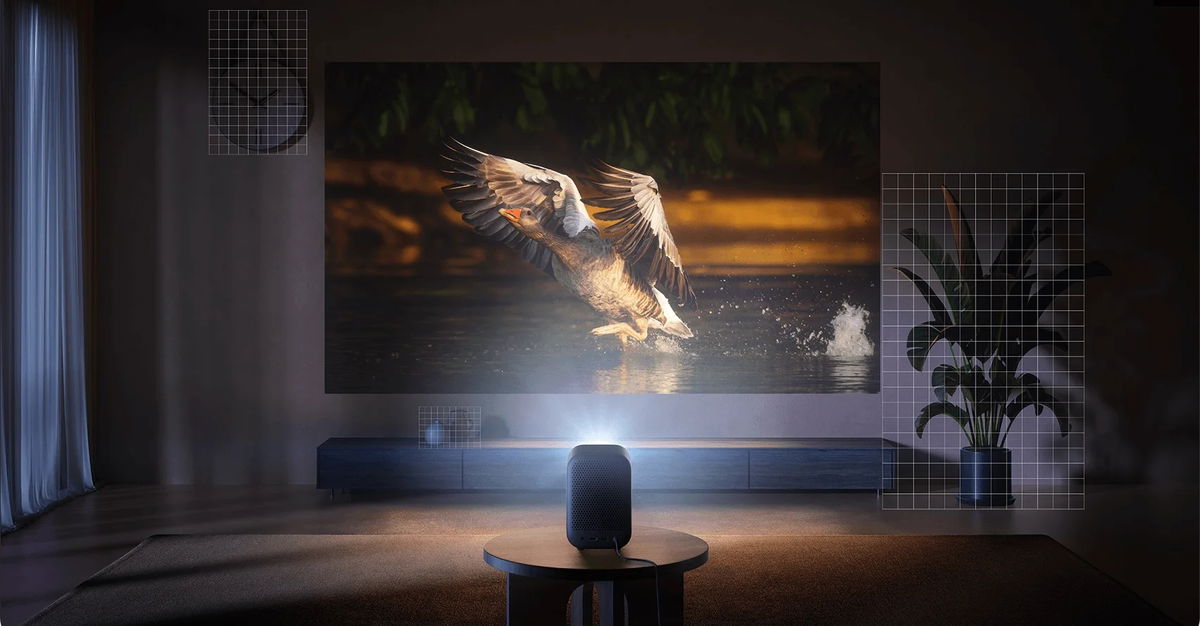 Este proyector Xiaomi lo tiene todo: Android TV, sonido Dolby y pantalla de hasta 120&quot; con un buen descuento