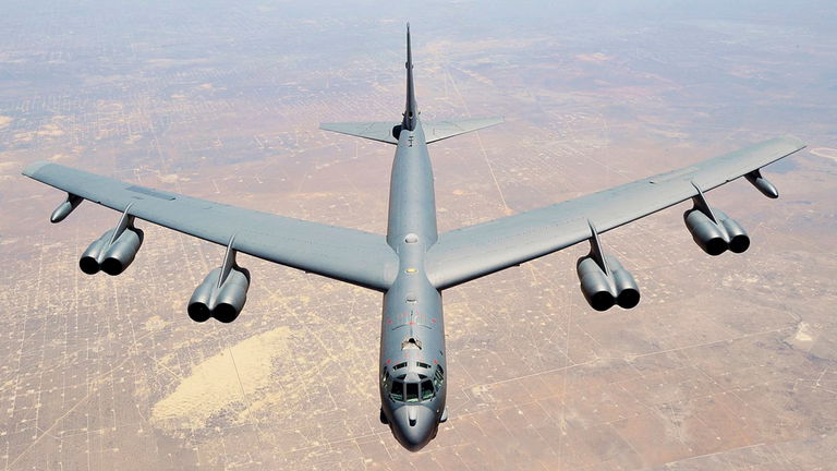El legendario bombardero B-52 acaba de recibir una actualización crucial para seguir dominando los cielos