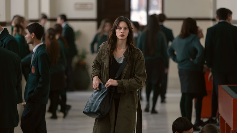 Vuelve el mayor éxito de Netflix España desde el final de 'La casa de papel': esta semana llega 'La chica de nieve 2' y muchos estrenos más
