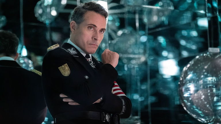 La ucronía más loca de Prime Video es una joya perfecta para disfrutar estas fiestas