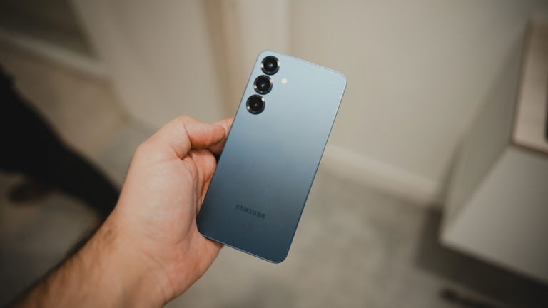 Caída histórica para este gama alta de Samsung que dura hasta 2032: máxima calidad por 360 euros menos