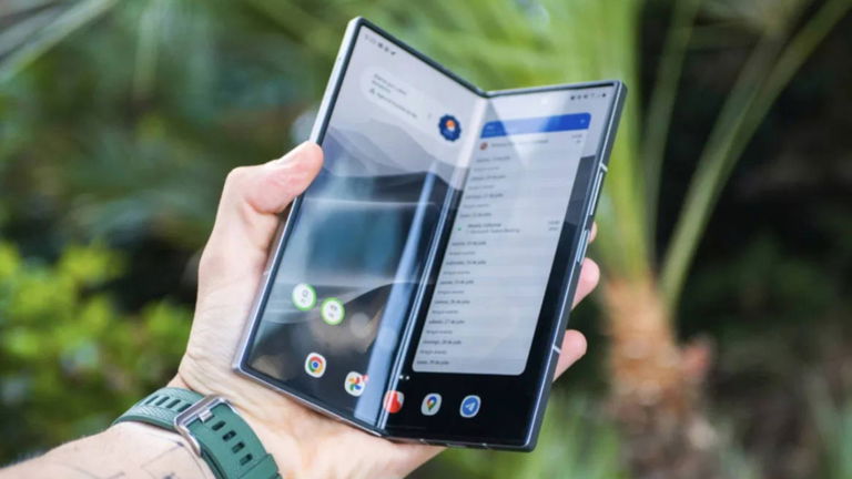 Los Samsung Galaxy Z Fold7 y Galaxy Z Flip7 podrían apostar por una variante recortada del Snapdragon 8 Elite