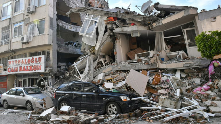 Han descubierto una forma de producir arena que resiste los terremotos: cambia las reglas del juego