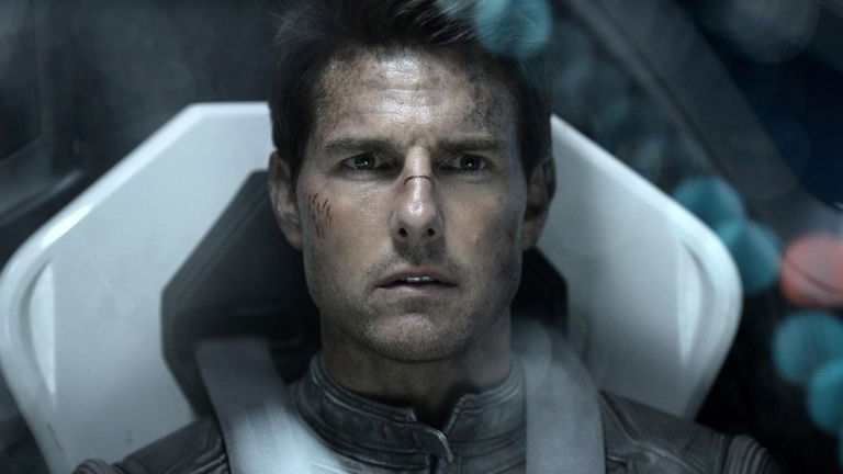 Tom Cruise protagoniza una de las películas más divertidas de ciencia ficción de los últimos años, y la tienes en streaming