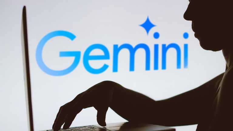 Los programadores ya pueden usar gratis Gemini Code Assist, el nuevo decodificador por IA de Google