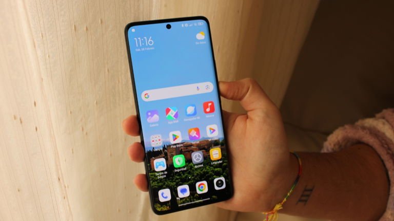 Este es el móvil de Xiaomi que recomendaría si quieres conectividad 5G, NFC para pagos y carga rápida que no te deje esperando horas