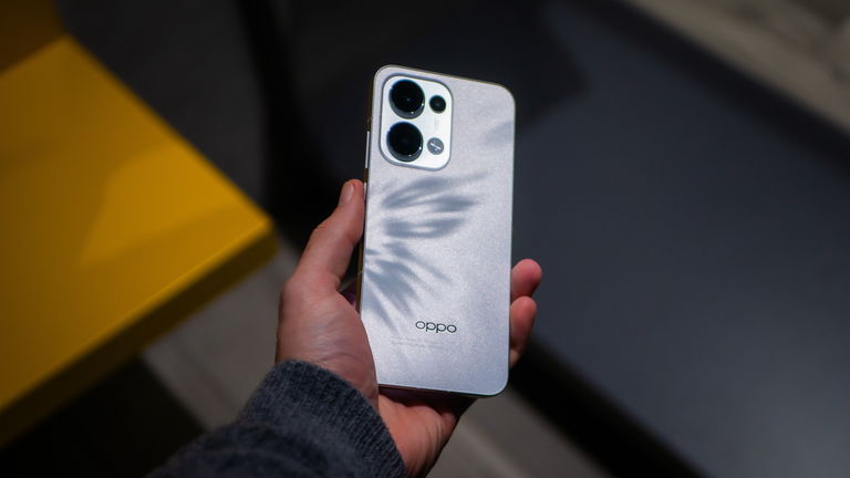 OPPO Reno13, análisis: a la conquista de la gama media con el diseño por bandera