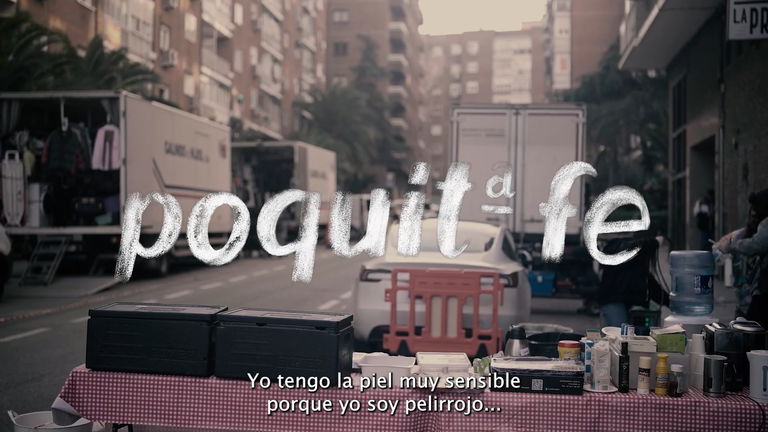 Dos besos. 'Poquita fe' anuncia así el comienzo del rodaje de su temporada 2