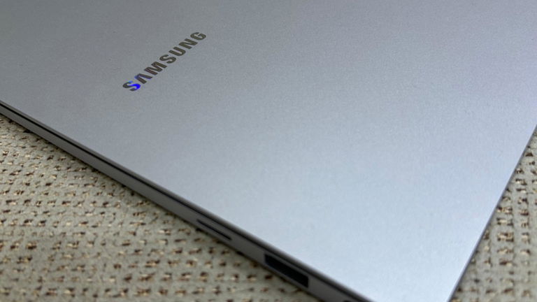 Análisis del Samsung Galaxy Book5 Pro: diseño premium, pantalla brutal y una IA que lo hace todo por ti