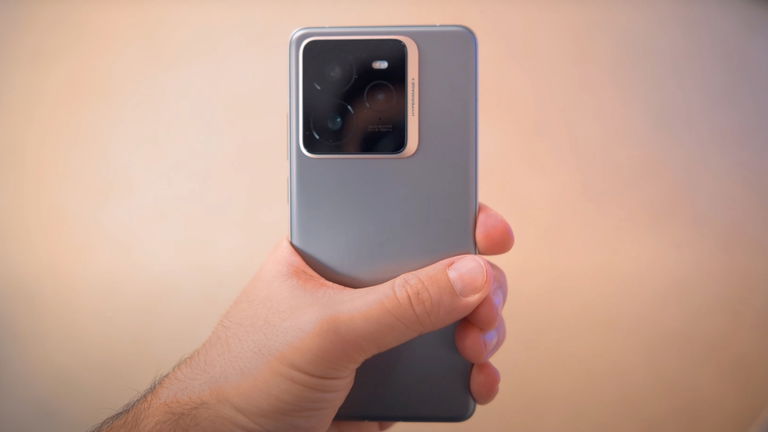 El móvil más potente y completo por menos de 600 euros: Snapdragon 8 Elite, 6500 mAh de batería y 512 GB