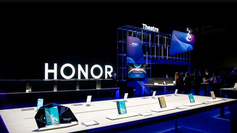 HONOR anuncia su "Alpha Plan" y lanza cuatro nuevos productos en el MWC 2025